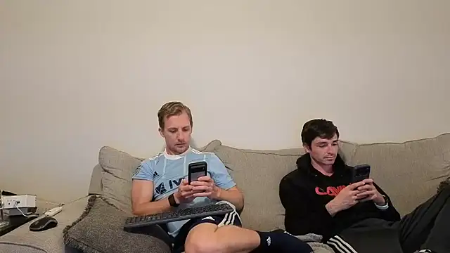 Snapshot of Drakerileyxxx chatting on 03.29.26 Drakerileyxxx online show from 03.29.26