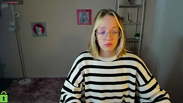 R0cket bunny online show from 10.09.25