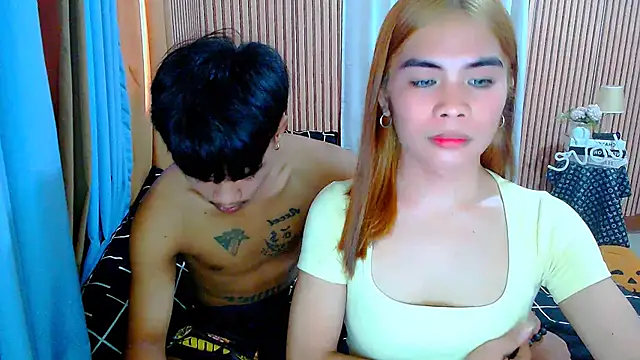 Snapshot of mikhaylahanderson chatting on 09.17.25 mikhaylahanderson online show from 09.17.25