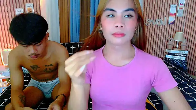 Snapshot of mikhaylahanderson chatting on 10.22.25 mikhaylahanderson online show from 10.22.25