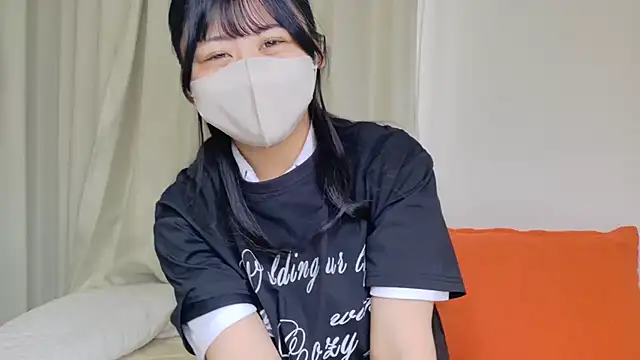 Snapshot of 0p-saki-p0 chatting on 07.05.26 0p-saki-p0 online show from 07.05.26