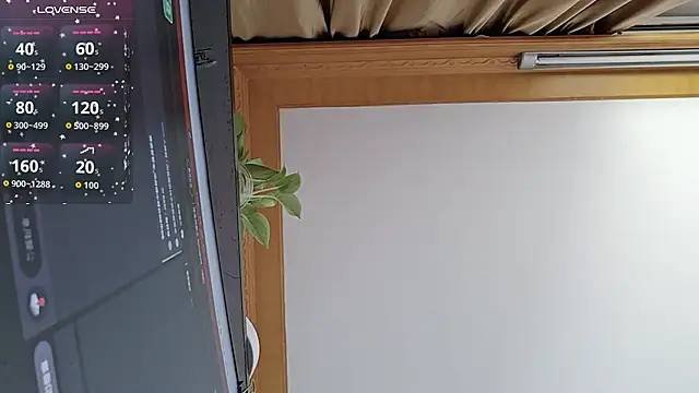 Haili-1 online show from 09.18.25