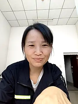 Haili-1 online show from 10.16.25