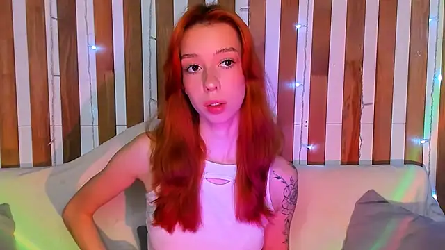 Snapshot of Lori_Williams chatting on 09.25.25 Lori Williams online show from 09.25.25