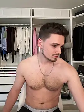 xlucax online show from 04.13.26