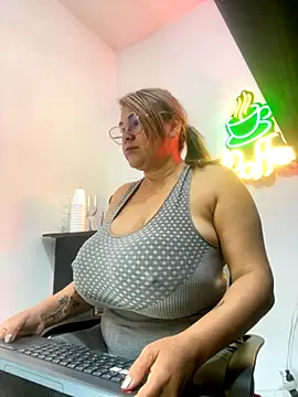 AlexxiaaMat online show from 09.19.25