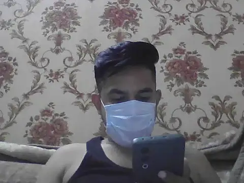 Snapshot of NIVAN_7251 chatting on 11.13.25 NIVAN 7251 online show from 11.13.25