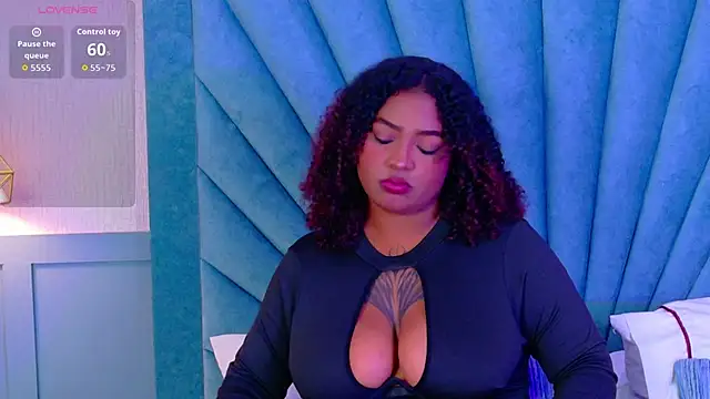 Cristal-Jonnes online show from 09.20.25