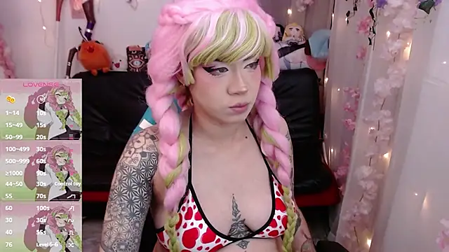 Snapshot of jadedelux_ chatting on 10.03.25 jadedelux online show from 10.03.25