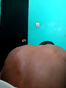 Snapshot of saik_03 chatting on 11.17.25 saik 03 online show from 11.17.25