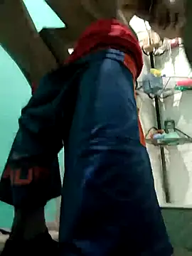 Snapshot of saik_03 chatting on 11.18.25 saik 03 online show from 11.18.25