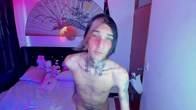 Snapshot of marshall__k chatting on 09.25.25 marshall k online show from 09.25.25