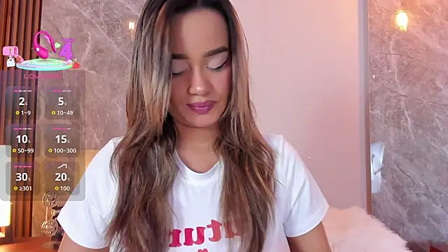 Emma hunter  online show from 10.06.25