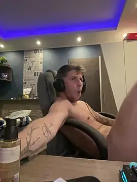 Sexaddict05 online show from 06.06.26