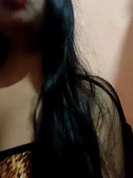 Maahhii 2 online show from 03.10.26