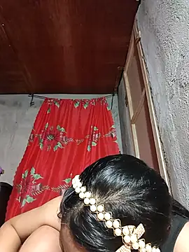 Everleigh mom online show from 09.18.25