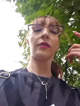 MoonedByEva online show from 09.25.25