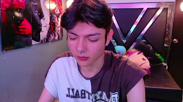 alandelrey57 online show from 01.11.26