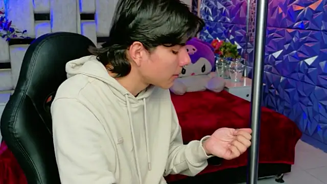 alandelrey57 online show from 03.04.26