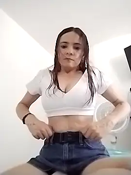 Cami Konor online show from 10.07.25