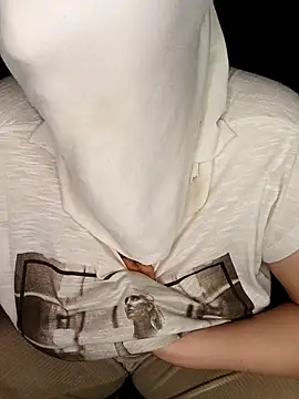 Lamia Queen  online show from 10.02.25