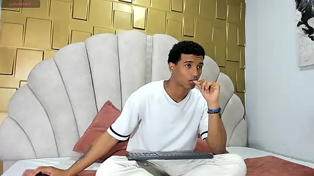 dani dick  online show from 09.16.25