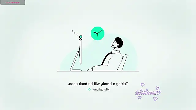 Snapshot of leelana217 chatting on 09.19.25 leelana217 online show from 09.19.25