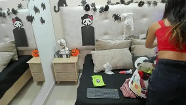 AbbyBeck online show from 10.30.25