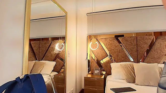 zarah andrew   online show from 09.13.25