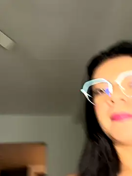 SofiaLarsson online show from 11.01.25