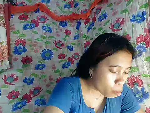 Pinay Skinny18 online show from 10.17.25