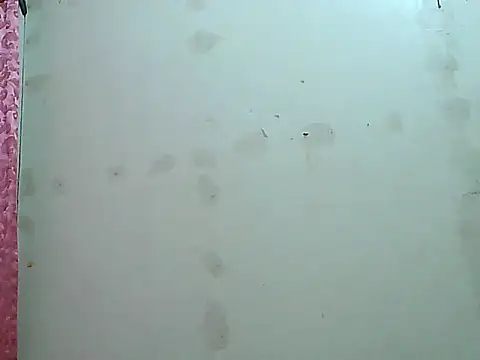 Snapshot of fresh_rosie chatting on 10.05.25 fresh rosie online show from 10.05.25