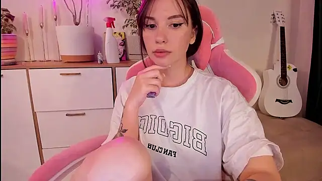 Voytinyme online show from 10.15.25