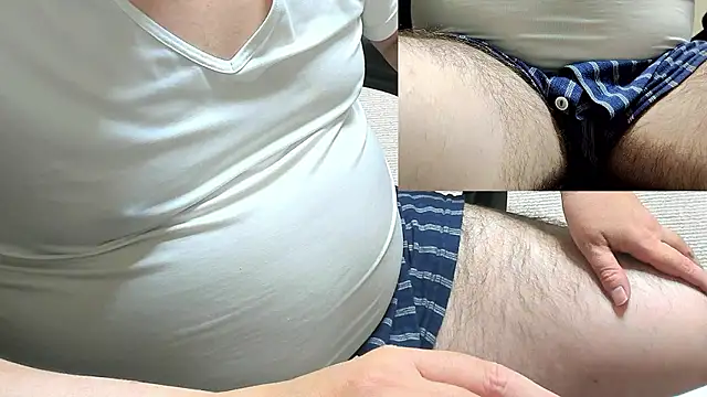 Snapshot of mori_kuma3 chatting on 10.30.25 mori kuma3 online show from 10.30.25