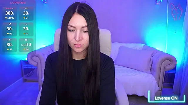 EliseVelour online show from 10.17.25