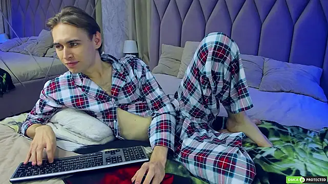 WilliamDyson online show from 09.18.25