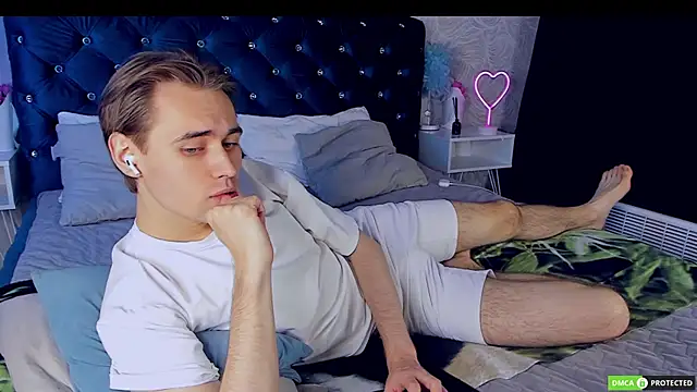 WilliamDyson online show from 09.20.25