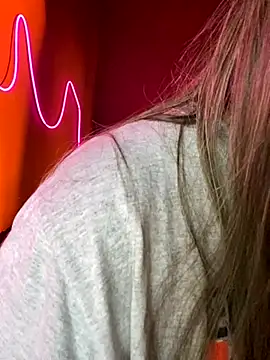 kiramedi online show from 10.29.25