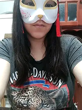 Snapshot of LoveFoxi chatting on 10.23.25 LoveFoxi online show from 10.23.25