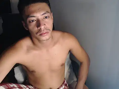 Snapshot of Asian_gregor chatting on 05.26.26 Asian gregor online show from 05.26.26