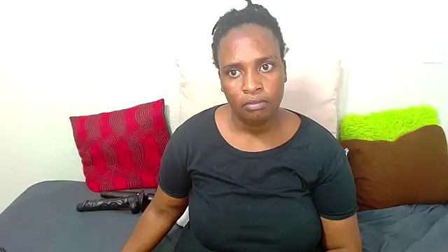 QueenRomaxx1 online show from 11.09.25