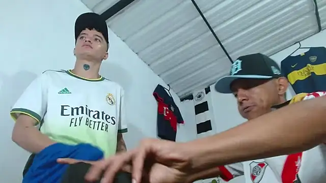 skinny23cm online show from 03.15.26