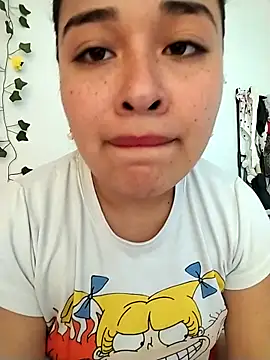 sara-lopez1 online show from 09.17.25