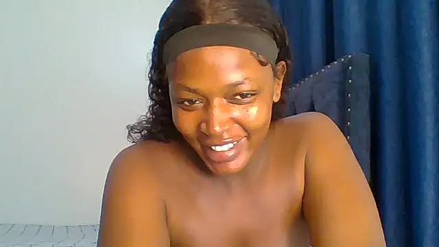 Curvy Scarlet online show from 09.22.25