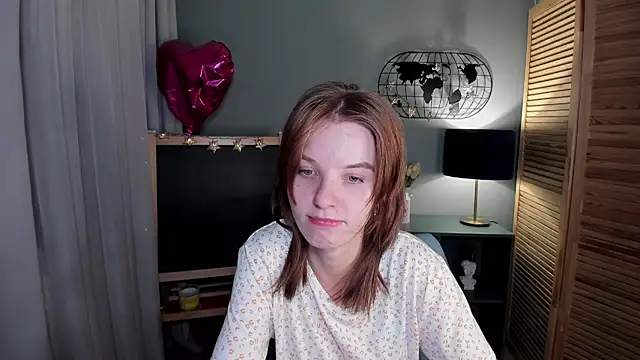 Madelaineses online show from 10.12.25