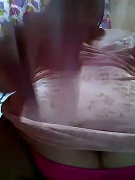 Snapshot of Huge_mama69 chatting on 10.14.25 Huge mama69 online show from 10.14.25