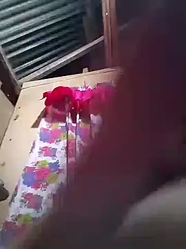 Snapshot of Huge_mama69 chatting on 10.23.25 Huge mama69 online show from 10.23.25