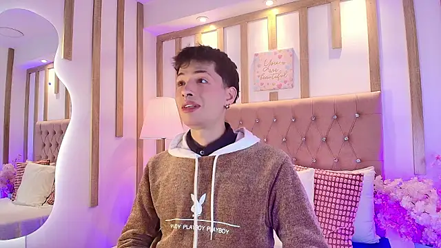 OzorioDany online show from 02.26.26