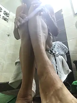 MaryeLunna online show from 10.20.25