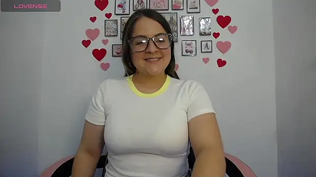 Pregnant Kloe online show from 06.24.26